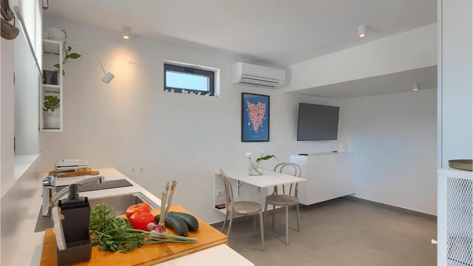 Holiday home Villa Beach House Olive Medulin